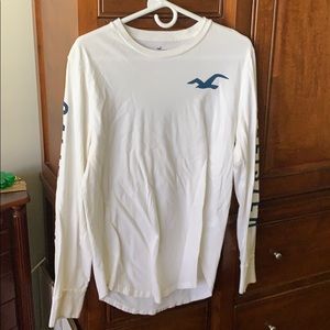 Men’s Hollister long sleeve tee